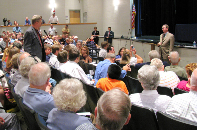 Health Care Forum Big Draw in SW County