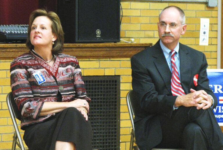 Candidates Turn Out for Mount Pleasant Forum