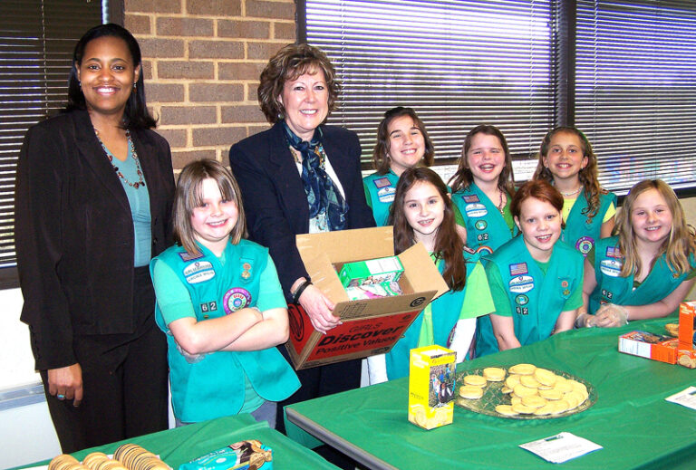Girl Scouts Provide Milk & Cookies Break for Kroger Employees