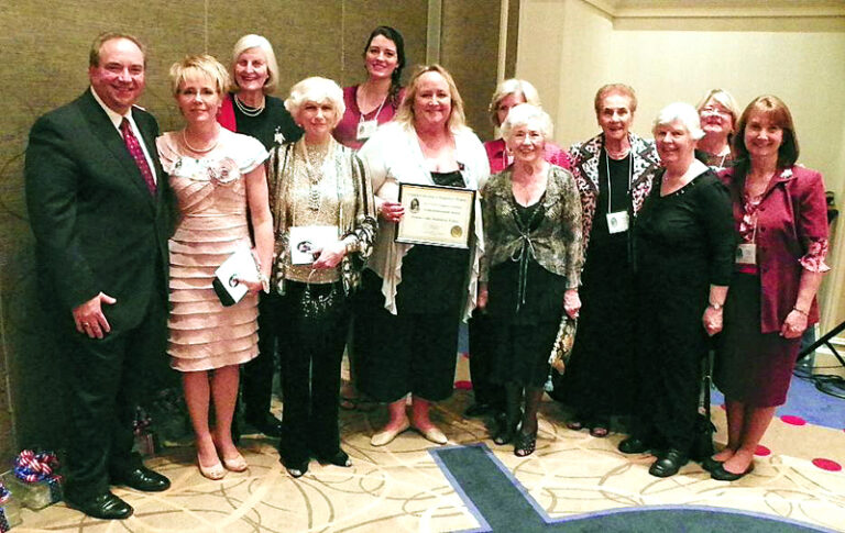 Roanoke Republican Women Earn Gold Award