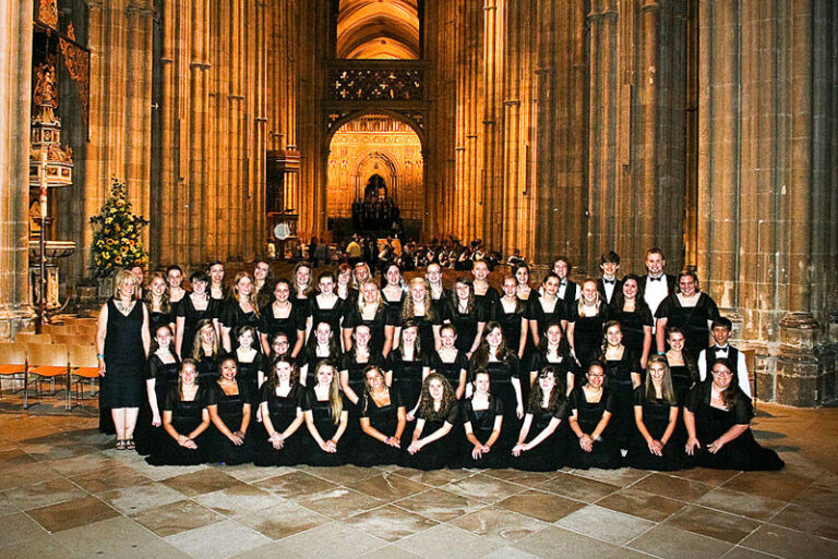 Roanoke Children’s Choir Sings in Centuries Old Canterbury Cathedral