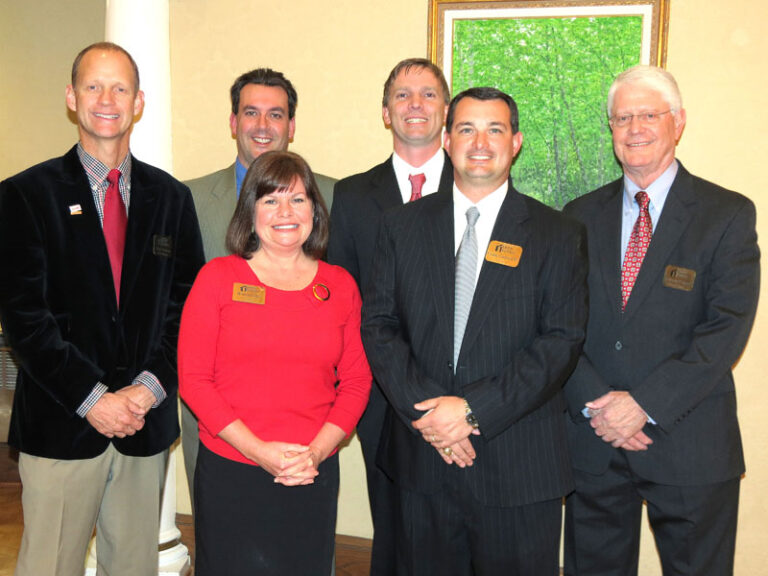 Roanoke Regional Home Builders Association Installs New President and Officers for 2012