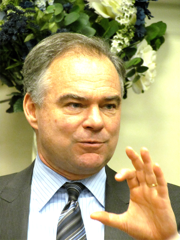 Kaine Makes Case to Roanoke Chamber