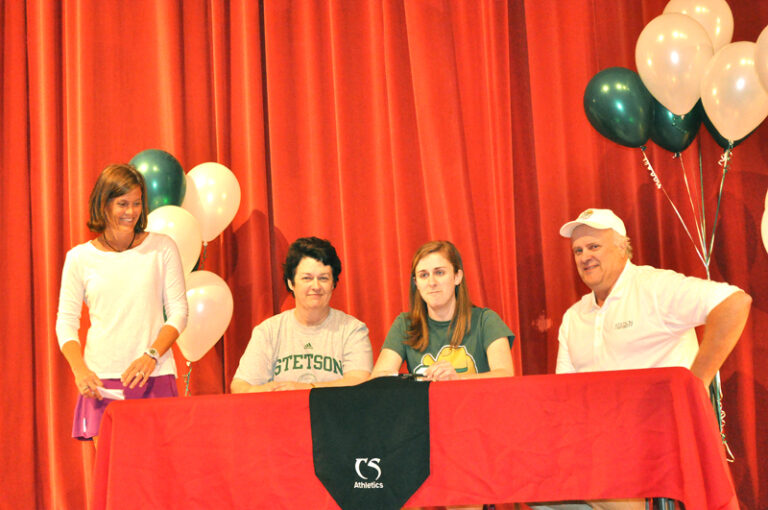Craighead Signs To Play Volleyball For Stetson University
