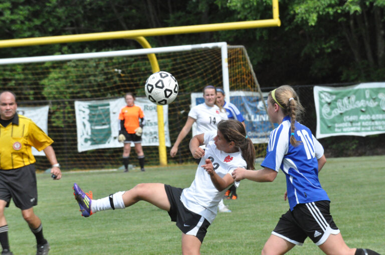Raiders Advance in VIS  Division II State Girls Soccer