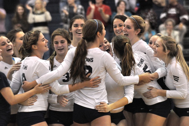Titans Regroup, Down Turner Ashby 3-1 in Volleyball Quarterfinal