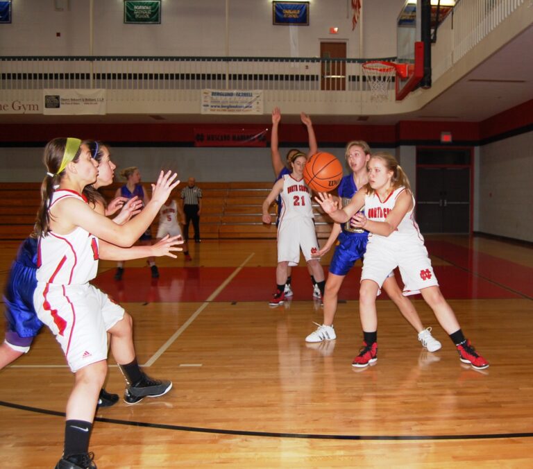 North Cross Downs Chatham Hall in Girls Hoops