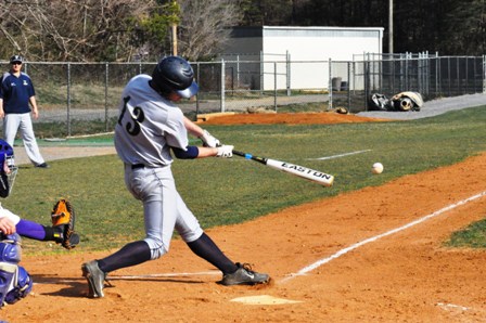 Hidden Valley Middle-inning Onslaught Overtakes Patriots