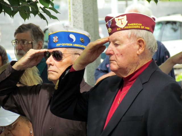 Veterans Gather at Lee Plaza In Memory of Fallen