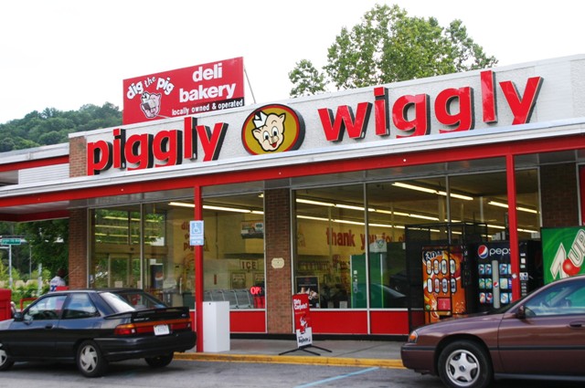 New Piggly Wiggly Store Comes to Roanoke