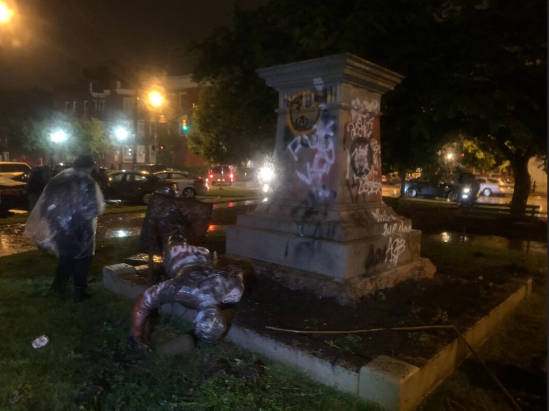 Confederate Howitzer Monument Torn Down on VCU Campus The Roanoke